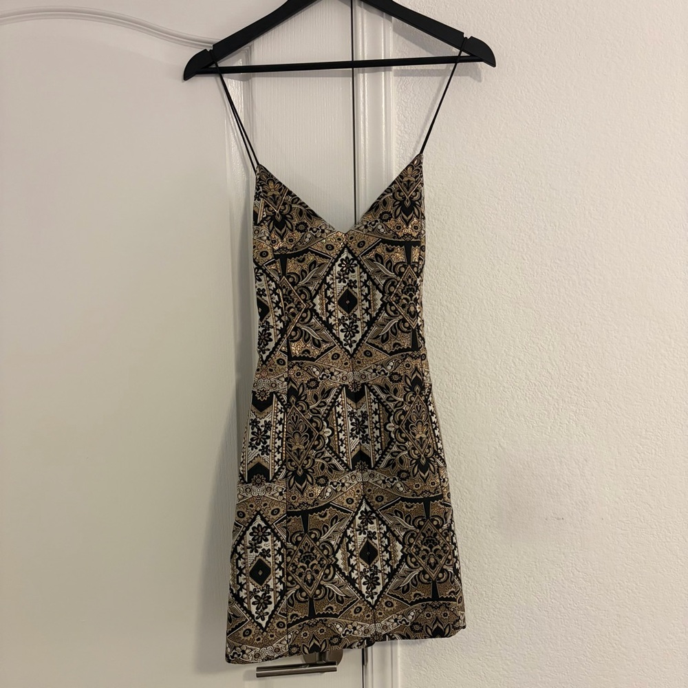 Alice + Olivia Tayla Structured Intern Mini Dress in Gold & Multi